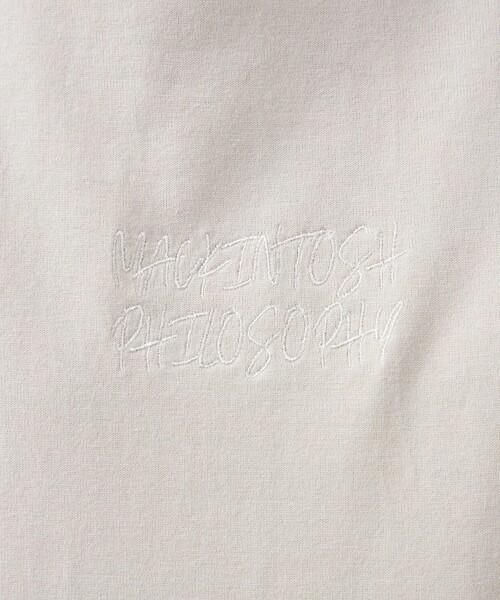 MACKINTOSH PHILOSOPHY（ﾏｯｷﾝﾄｯｼｭ ﾌｨﾛｿﾌｨｰ）の「ライティングロゴ刺しゅうTシャツ（Tシャツ/カットソー・レディース・オフホワイト/ライトブルー/ベージュ・38）」の10枚目の写真