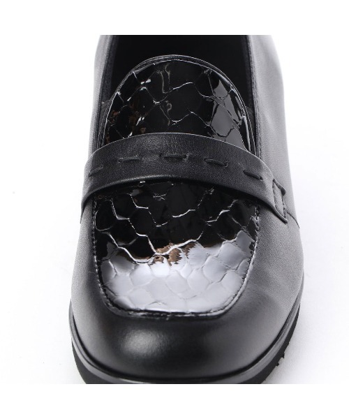 Atelier(アトリエ)の「【3E】ステッチベルトモチーフスリッポン(スリッポン・レディース・その他19/その他18/クリアブラック/ネイビー/ブラック・22cm/22.5cm/23cm/23.5cm/24cm/24.5cm)」の10枚目の写真