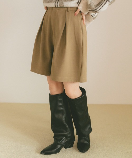 VANNIE U（ヴァニーユー）の「タックショートパンツ（その他パンツ・レディース・ブラウン/ブラック・FREE）」の10枚目の写真