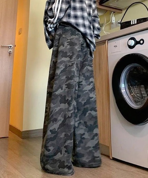 セール】カモフラ柄バギーワイドパンツ（デニムパンツ）｜SHEENA