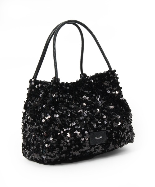 Beau're(ヴュレ)の「BEAURE Sequined Mini ショルダー Bag(ショルダーバッグ・レディース・シルバー/ブラック・FREE)」の4枚目の写真