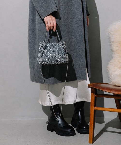 Beau're(ヴュレ)の「BEAURE Sequined Mini ショルダー Bag(ショルダーバッグ・レディース・シルバー/ブラック・FREE)」の18枚目の写真