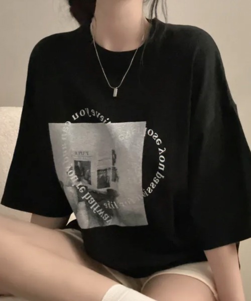 NANAHACHI(ナナハチ)の「ハート文字プリント ボクシー 半袖Tシャツ(Tシャツ/カットソー・レディース・アイボリー/ブラック・FREE)」の8枚目の写真