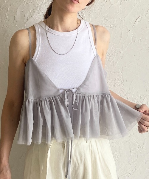 She's Closet(シーズクローゼット)の「フロントリボンシースルー/シアーチュールキャミソールビスチェ(ベスト・レディース・グレー/アイボリー/ブラック・FREE)」の3枚目の写真
