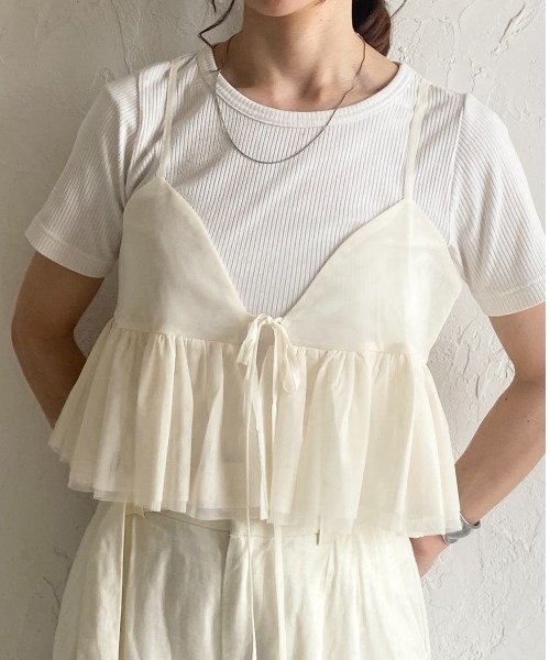 She's Closet(シーズクローゼット)の「フロントリボンシースルー/シアーチュールキャミソールビスチェ(ベスト・レディース・グレー/アイボリー/ブラック・FREE)」の1枚目の写真