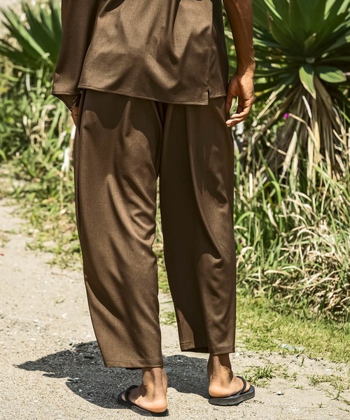 Mark Gonzales（マーク・ゴンザレス）の「【WEB・直営店限定】MARK GONZALES ARTWORK COLLECTION(マーク ゴンザレス)パームツリー刺繍 ワイドパンツ バルーンパンツ（その他パンツ・メンズ・ブラウン/ブラック・M/L/XL）」の14枚目の写真