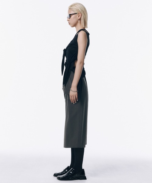 JOSE MOON(ジョゼムーン)の「CUTTING RIBBON TOPS/カッティングリボントップス(Tシャツ/カットソー・レディース・ブラック/ホワイト/ブラウン・FREE)」の4枚目の写真