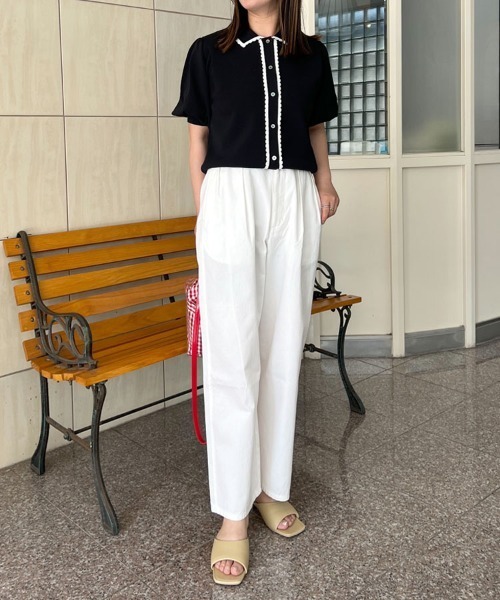 【極美品✨23ss】サイ ツータックチノトラウザーパンツ ベージュ コットン 極美品✨23ss】サイ ツータックチノトラウザーパンツ ベージュ