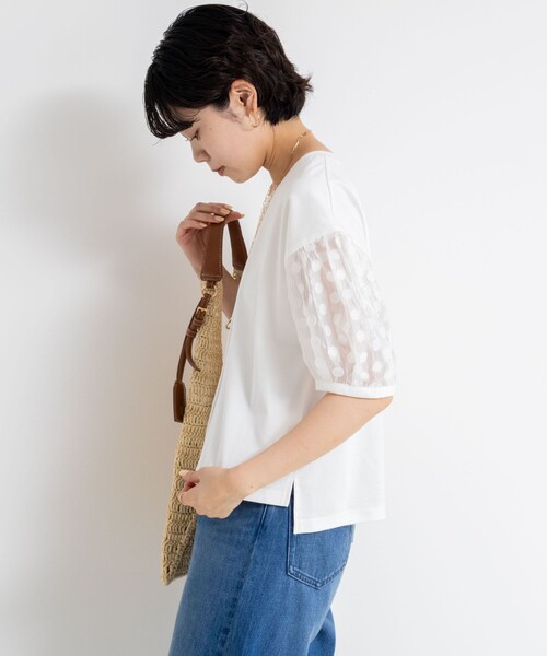 NOLLEY’S(ノーリーズ)の「ドットシアーパフスリーブカットソー(Tシャツ/カットソー・レディース・ホワイト/ブラック・38)」の3枚目の写真