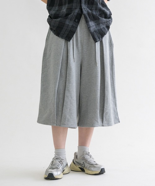 EPNK】Vertical tuck sweat shorts / バーティカルタックスウェット