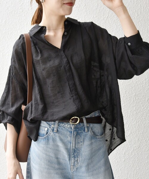 SHIPS any シアー ドット レギュラーカラー ギャザー シャツ　黒 SHIPS any:〈手洗い可能〉シアー ドット レギュラーカラー