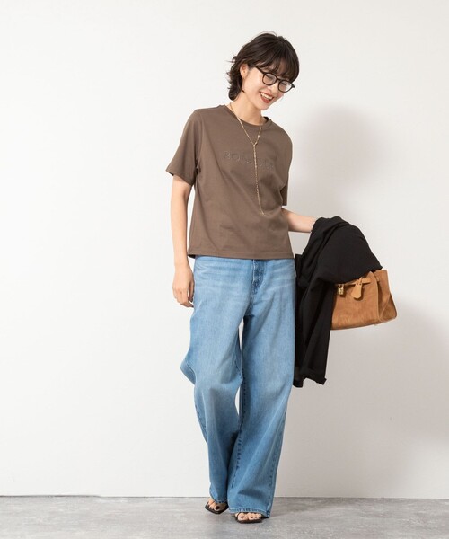 NOLLEY’S（ノーリーズ）の「BONJOUR刺繍Tシャツ（Tシャツ/カットソー・レディース・オフホワイト/ブラック/サックスブルー/ブラウン・38）」の5枚目の写真