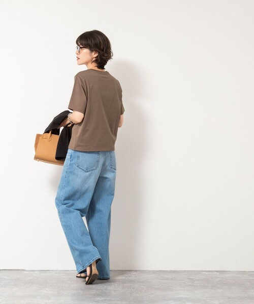 NOLLEY’S（ノーリーズ）の「BONJOUR刺繍Tシャツ（Tシャツ/カットソー・レディース・オフホワイト/ブラック/サックスブルー/ブラウン・38）」の6枚目の写真