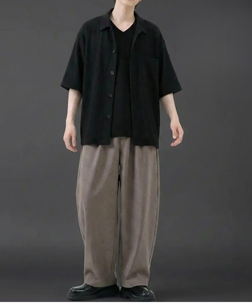 revertical(リバーティカル)の「楊柳生地 半袖オープンカラーシャツ/ポケット付き リラックスシルエット(シャツ/ブラウス・メンズ・グレー系/アッシュブラウン/ブラック/ブルーグリーン・MEDIUM/LARGE)」の20枚目の写真