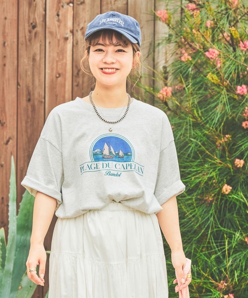 studio CLIP(スタディオクリップ)の「【CLIP BY STAFF】スーベニアロゴTシャツ(Tシャツ/カットソー・レディース・その他8/その他9/ブルー/その他7/チャコール/ベージュ・FREE)」の1枚目の写真