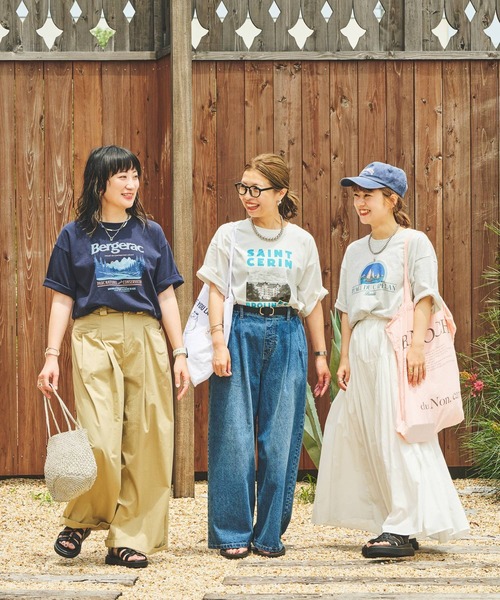 studio CLIP(スタディオクリップ)の「【CLIP BY STAFF】スーベニアロゴTシャツ(Tシャツ/カットソー・レディース・その他8/その他9/ブルー/その他7/チャコール/ベージュ・FREE)」の21枚目の写真