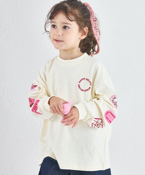 pairmanon（ペアマノン）の「【綿100%】ガールズ 刺繍ワッペン ゆるロンT（Tシャツ/カットソー・キッズ・ホワイト/グレー/ネイビー/ピンク・90/100/110/120/130/140/150）」の2枚目の写真