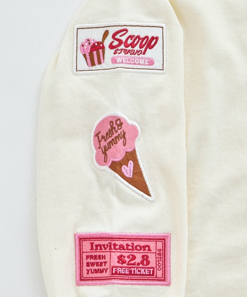 pairmanon（ペアマノン）の「【綿100%】ガールズ 刺繍ワッペン ゆるロンT（Tシャツ/カットソー・キッズ・ホワイト/グレー/ネイビー/ピンク・90/100/110/120/130/140/150）」の9枚目の写真