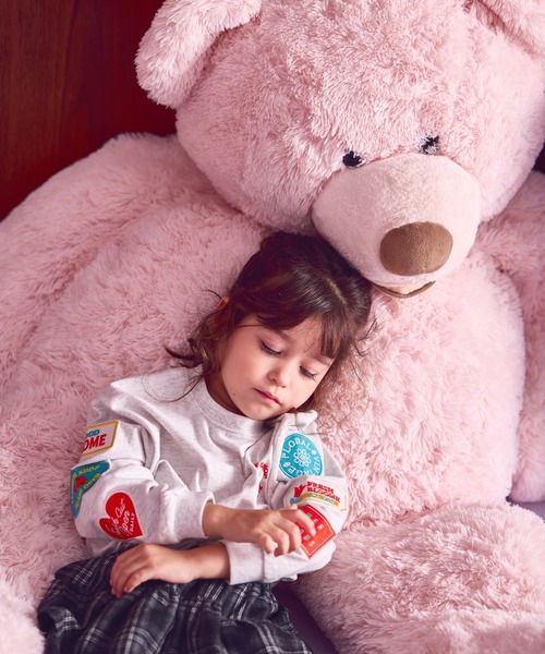 pairmanon（ペアマノン）の「【綿100%】ガールズ 刺繍ワッペン ゆるロンT（Tシャツ/カットソー・キッズ・ホワイト/グレー/ネイビー/ピンク・90/100/110/120/130/140/150）」の21枚目の写真