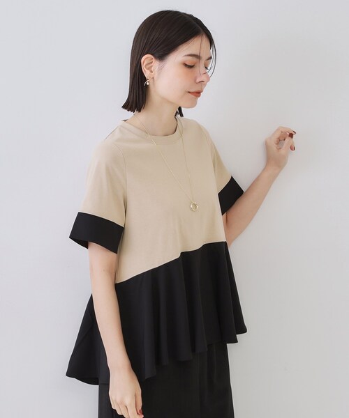 OPAQUE.CLIP（オペークドットクリップ）の「配色フハクドッキングペプラムトップス【洗濯機洗い可/抗ピル】（Tシャツ/カットソー・レディース・ホワイト系5/チャコール/ベージュ系4・38/40/42）」の3枚目の写真