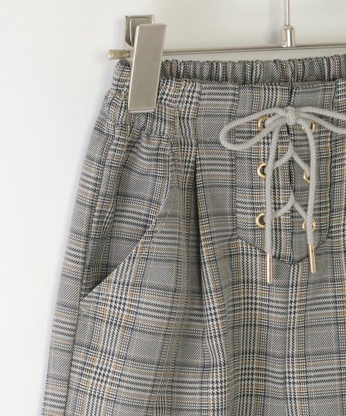 ikka（イッカ）の「レースアップワイドパンツ（120~160cm）（その他パンツ・キッズ・ブラック/スモークグレー/ブルー/ライム・120/130/140/150/160）」の9枚目の写真