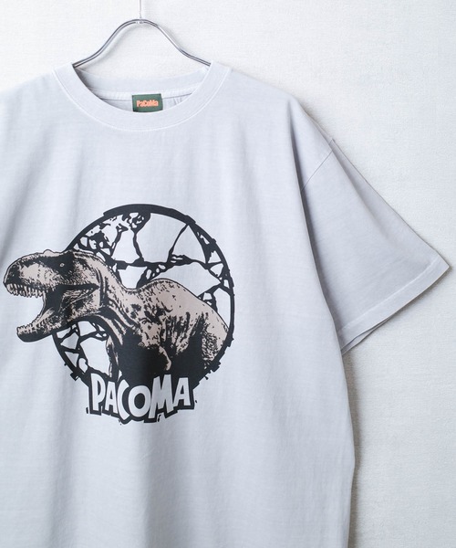 INNOCENT（イノセント）の「【PaCoMa/パコマ】Tyranno saurus TEE (ADULT) ティラノサウルス Tシャツ 大人用（Tシャツ/カットソー・メンズ・スミクロ/サックスブルー/オフホワイト/ライトグレー・MEDIUM/LARGE/X-LARGE）」の13枚目の写真