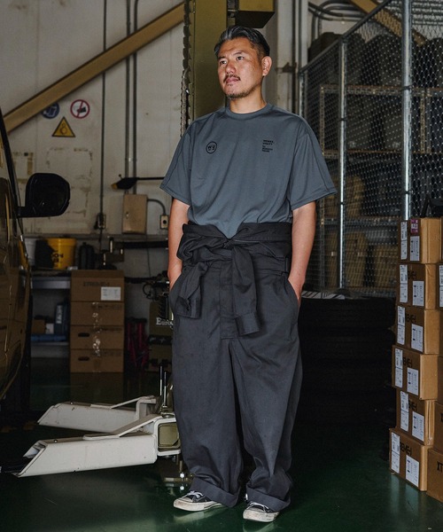 GORDON MILLER（ゴードンミラー）の「GORDON MILLER WORKS_UTILITY  ドライ S/S Tシャツ（Tシャツ/カットソー・メンズ・モスグリーン/グレイッシュベージュ・1/2/0）」の7枚目の写真