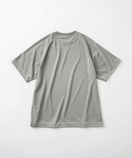 GORDON MILLER（ゴードンミラー）の「GORDON MILLER WORKS_UTILITY  ドライ S/S Tシャツ（Tシャツ/カットソー・メンズ・モスグリーン/グレイッシュベージュ・1/2/0）」の10枚目の写真