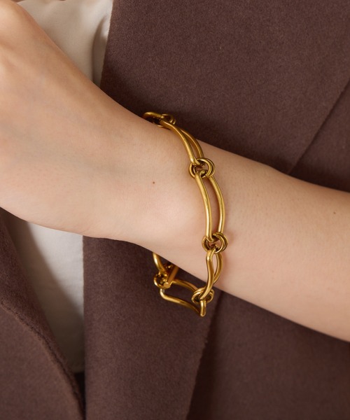 PAPILLONNER(パピヨネ)の「【OT】ステンレススクエアチェーンブレス(ブレスレット・レディース・シルバー/ゴールド・FREE)」の3枚目の写真