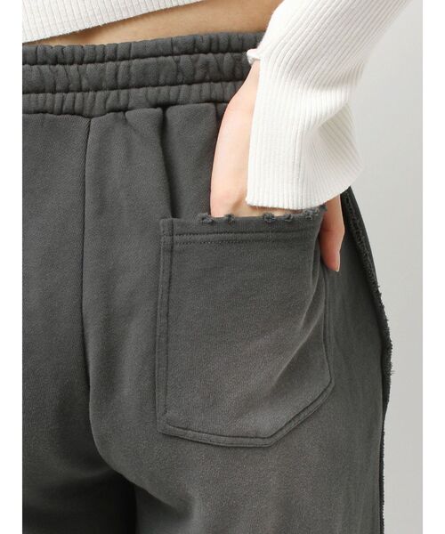 EMODA（エモダ）の「シェービングスウェットパンツ（スウェットパンツ・レディース・グレー/ライトグレー/ブラック・SMALL/MEDIUM）」の9枚目の写真