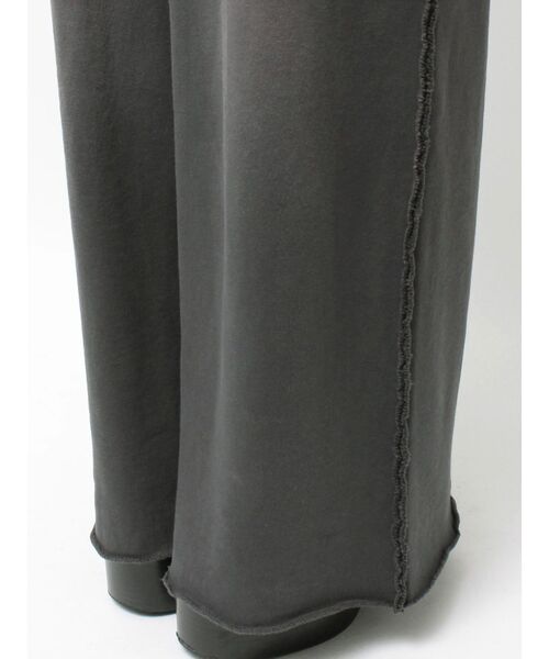 EMODA（エモダ）の「シェービングスウェットパンツ（スウェットパンツ・レディース・グレー/ライトグレー/ブラック・SMALL/MEDIUM）」の11枚目の写真