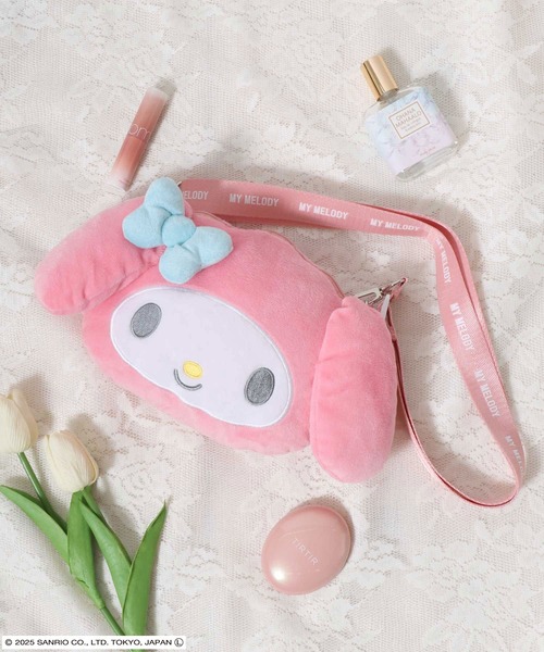 sanrio（サンリオ）の「sanrio（サンリオ）キャラクターぬいぐるみショルダーバッグ/ハローキティ/シナモロール/クロミ/マイメロディ（ショルダーバッグ・レディース・ブラック/ピンク/ホワイト×ブルー/ホワイト×レッド・FREE）」の4枚目の写真
