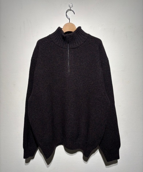 crepuscule(クレプスキュール)の「crepuscule Wool Kanoko Half Zip P/O (2503-010)(ポロシャツ・メンズ・ブラック・1/2)」の5枚目の写真