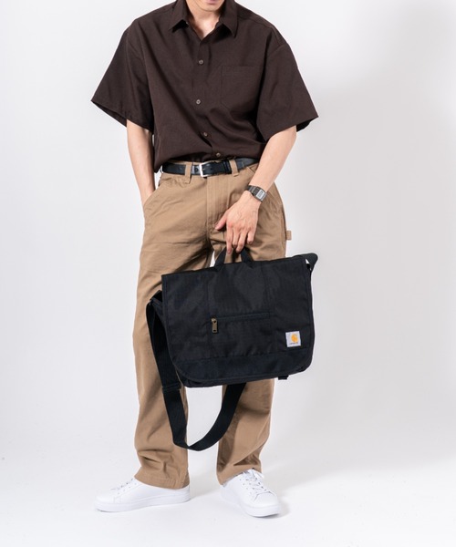 Carhartt(カーハート)の「【CARHARTT】メッセンジャーバッグ ユニセックス(メッセンジャーバッグ・メンズ・ブラック・FREE)」の9枚目の写真