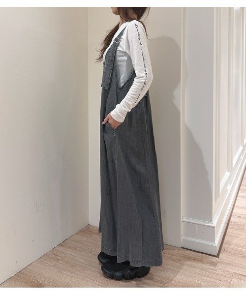 LUGIVA（ルギヴァ）の「【LUGIVA/ルギバ】テンセルデニム前後2wayジャンパースカート（ジャンパースカート・レディース・ブラック・FREE）」の3枚目の写真