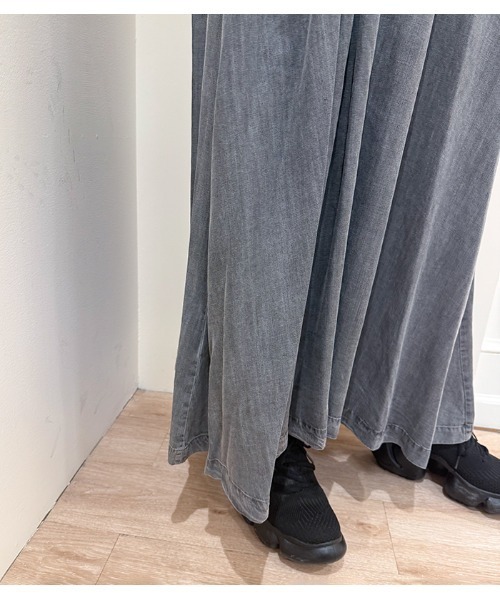 LUGIVA（ルギヴァ）の「【LUGIVA/ルギバ】テンセルデニム前後2wayジャンパースカート（ジャンパースカート・レディース・ブラック・FREE）」の12枚目の写真