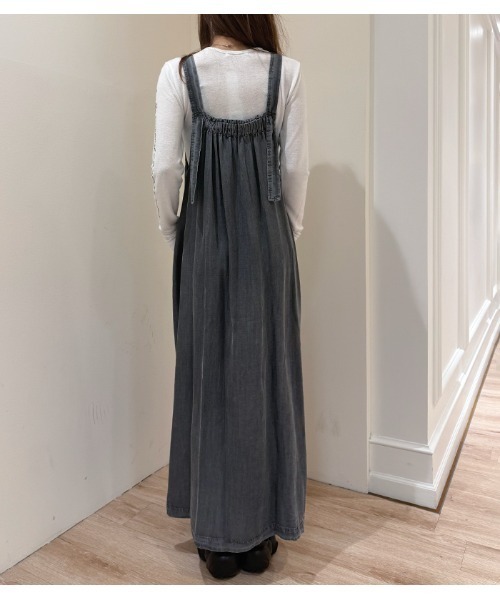 LUGIVA（ルギヴァ）の「【LUGIVA/ルギバ】テンセルデニム前後2wayジャンパースカート（ジャンパースカート・レディース・ブラック・FREE）」の4枚目の写真