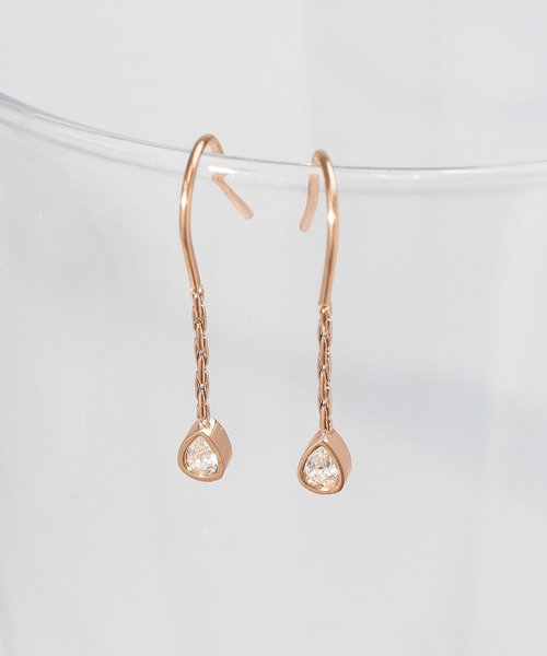 blackdia ocean(ブラックダイヤオーシャン)の「blackdia ocean 金属アレルギー対応 ジルコニア ドロップピアス 両耳(ピアス(両耳用)・レディース・ゴールド/ピンクゴールド/シルバー・FREE)」の3枚目の写真