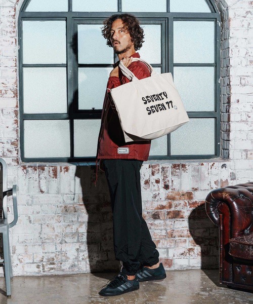 seventy seven(セブンティセブン)の「mko13170-large tote bag(77funny) トートバッグ(7725W340)(トートバッグ・メンズ・ネイビー/ナチュラル/ブラック・FREE)」の6枚目の写真