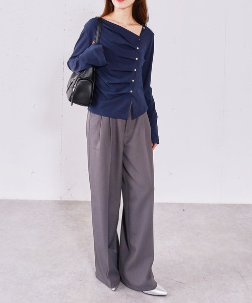 archives（アルシーヴ）の「２ｗａｙアシメボタンカットＴＯＰＳ（Tシャツ/カットソー・レディース・チャコールグレー/アイボリー/ブラック/モカ・MEDIUM）」の14枚目の写真