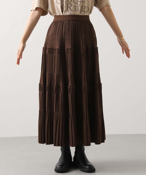 Gready Brilliant（グレディブリリアン）の「カットティアードプリーツスカート（スカート・レディース・ブラック/ブラウン・38）」の19枚目の写真