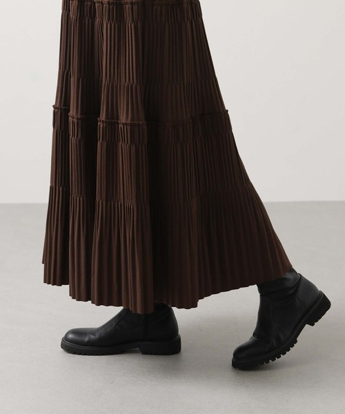 Gready Brilliant（グレディブリリアン）の「カットティアードプリーツスカート（スカート・レディース・ブラック/ブラウン・38）」の22枚目の写真