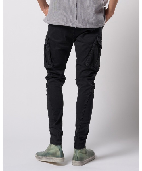 wjk(ダヴルジェイケイ)の「slim easy banana cargo(カーゴパンツ・メンズ・ブラック/カーキ・SMALL/MEDIUM/LARGE/X-LARGE)」の5枚目の写真