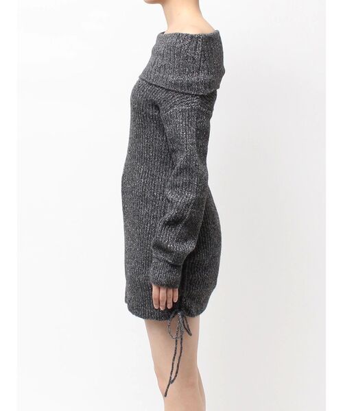 GYDA(ジェイダ)の「2WAYオフショルラメニットチュニック(チュニック・レディース・オフホワイト/ブラック・FREE)」の9枚目の写真