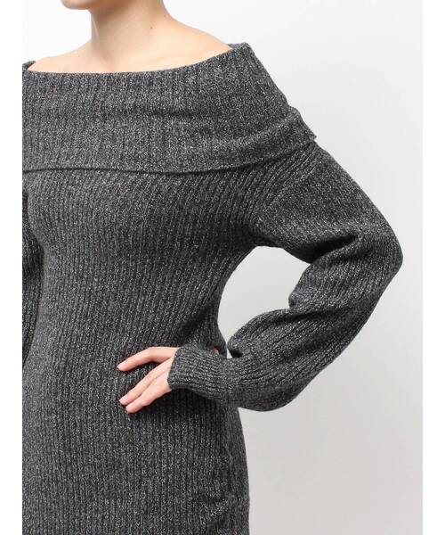 GYDA(ジェイダ)の「2WAYオフショルラメニットチュニック(チュニック・レディース・オフホワイト/ブラック・FREE)」の16枚目の写真