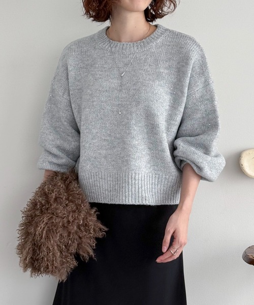 Doux archives(ドゥアルシーヴ)の「【大好評につき再入荷決定!】【新色追加】スパンコールショートニットプルオーバー(ニット/セーター・レディース・ミント/シルバーグレー/ピンク/チャコールグレー/アイボリー・FREE)」の12枚目の写真