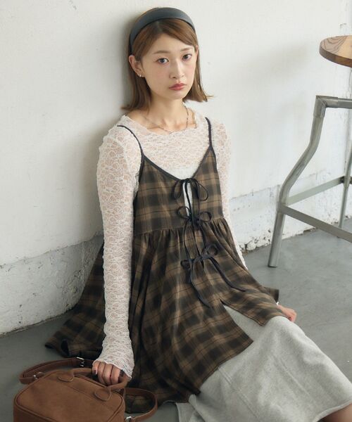 RETRO GIRL（レトロガール）の「リボン2WAYチュニックキャミOP（チュニック・レディース・ブラック/ブラウン系その他2/ナチュラル・FREE）」の5枚目の写真