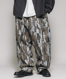 FEAR OF GOD 7th カーゴパンツ　カモ柄 FEAR OF GOD（フィアオブゴッド）中古・古着オンライン通販