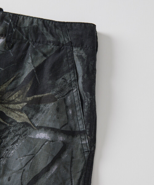 HINSON(ヒンソン)の「HINSON/ヒンソン 6pocket pants/6ポケット カモフラ カーゴパンツ(カーゴパンツ・メンズ・チャコールグレー/ブラウン・LARGE/SMALL/MEDIUM)」の5枚目の写真