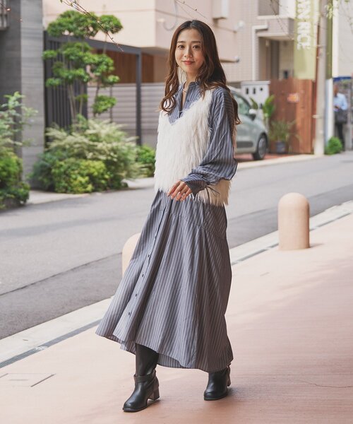 un dix cors(アンディコール)の「《大人フェミニンなムードに◎》フェザーニットタンク(ベスト・レディース・オフホワイト/チャコールグレー・FREE)」の13枚目の写真
